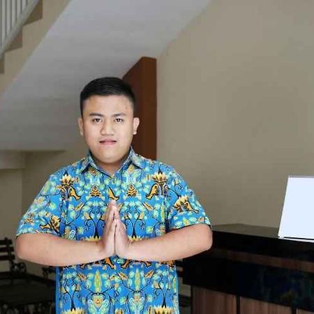 Cah Ayu Guest House Malang Luaran gambar